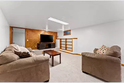 487 Superior Road, Green Bay, WI 54311 - Photo 16