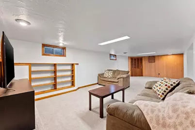 487 Superior Road, Green Bay, WI 54311 - Photo 18