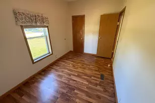 102 S Park St, Bowler, WI 54416 - Photo 24