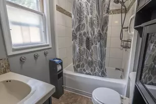 131 Pine St, Waupaca, WI 54981 - Photo 24