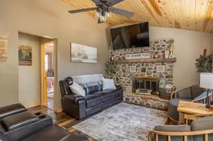 N6728 S 2nd St, Crivitz, WI 54114 - Photo 8
