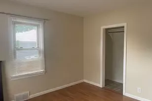 708 E Breitung Ave, Kingsford, MI 49802 - Photo 12