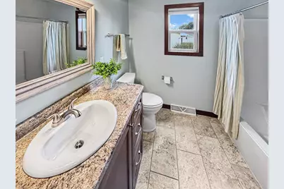 560 Superior Road, Green Bay, WI 54311 - Photo 14
