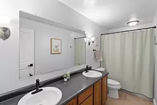 1061 Patrick Ct, Neenah, WI 54956 - Photo 32
