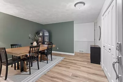 1061 Patrick Court, Neenah, WI 54956 - Photo 6