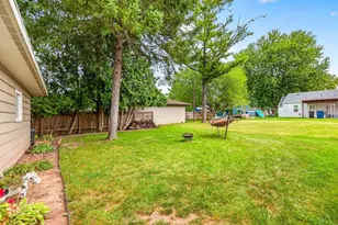 1028 Tyler Ave, Oshkosh, WI 54902 - Photo 28
