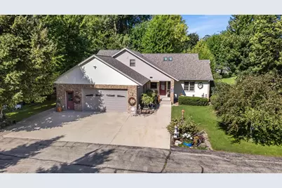 223 Woodland Drive, Waupun, WI 53963 - Photo 2