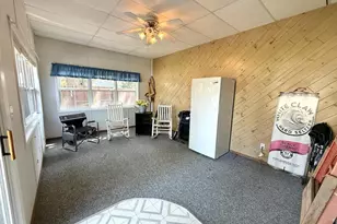 1135 W Marquette St, Appleton, WI 54914 - Photo 4