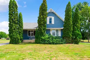 2706 Shore Dr, Marinette, WI 54143 - Photo 24