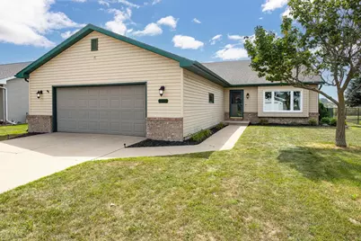 1005 Freedom Avenue, Oshkosh, WI 54901 - Photo 1