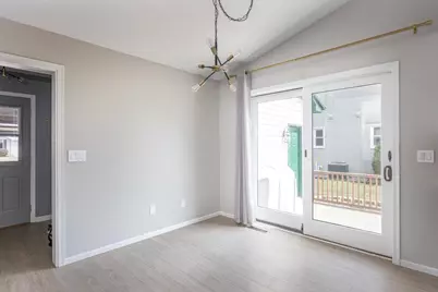 1005 Freedom Avenue, Oshkosh, WI 54901 - Photo 10