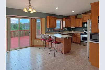 3136 Egan Lane, Green Bay, WI 54311 - Photo 6