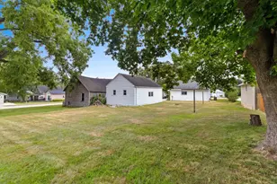407 Hamburg St, Ripon, WI 54971 - Photo 30