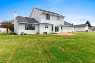 2820 Blue Spruce Dr, Green Bay, WI 54311 - Photo 52