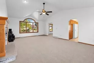 2820 Blue Spruce Dr, Green Bay, WI 54311 - Photo 18