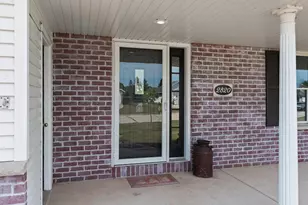 2820 Blue Spruce Dr, Green Bay, WI 54311 - Photo 4
