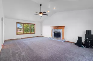 2820 Blue Spruce Dr, Green Bay, WI 54311 - Photo 16