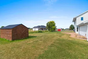 2820 Blue Spruce Dr, Green Bay, WI 54311 - Photo 48