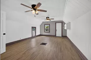 816 Marinette Ave, Marinette, WI 54143 - Photo 30