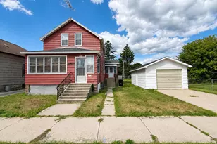 1808 11th Ave, Menominee, MI 49858 - Photo 2