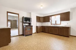 1808 11th Ave, Menominee, MI 49858 - Photo 10