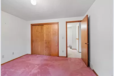 1043 Coppens Road, Green Bay, WI 54303 - Photo 16