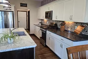 905 Duke St, Brownsville, WI 53006 - Photo 12