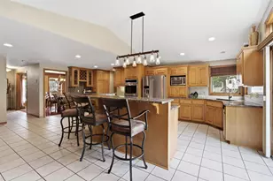 1502 E Cranberry Dr, Appleton, WI 54915 - Photo 10
