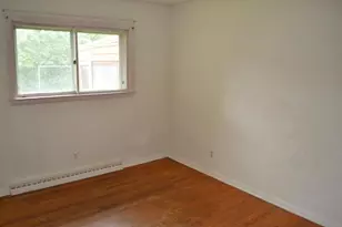 1138 Higgins Ave, Neenah, WI 54956 - Photo 16