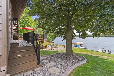 125 W Highland Drive, Oconto Falls, WI 54154 - Photo 2