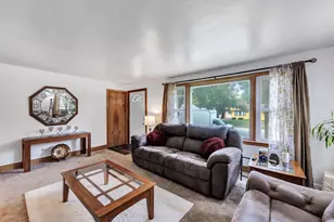 1597 Westfield Ave, Green Bay, WI 54303 - Photo 8