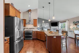 W6438 Sawtooth St, Menasha, WI 54952 - Photo 16
