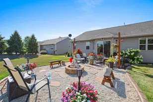 W6438 Sawtooth St, Menasha, WI 54952 - Photo 40