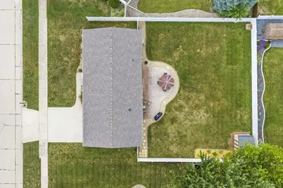 2360 Kincaid Avenue, Oshkosh, WI 54904 - Photo 18