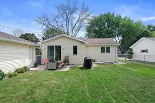 1008 Meadowview Dr, Menasha, WI 54952 - Photo 18