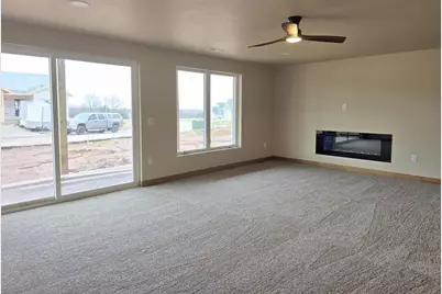 1655 Grace Garden Way, De Pere, WI 54115 - Photo 8