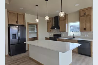 1655 Grace Garden Way, De Pere, WI 54115 - Photo 4