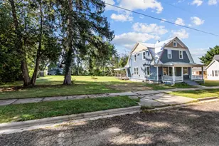 222 W Moore St, Berlin, WI 54923 - Photo 38