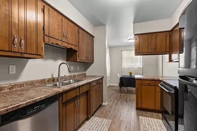 1161 Gillingham Road #Unit 4A, Neenah, WI 54956 - Photo 6