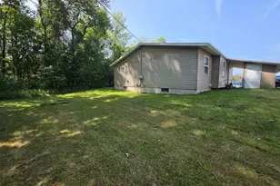 1504 Superior Ave, Oconto, WI 54153 - Photo 18