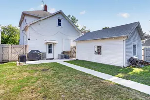 1208 Winnebago Ave, Oshkosh, WI 54901 - Photo 38