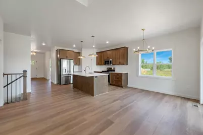 300 Deer Shed Trail, Green Bay, WI 54311 - Photo 2