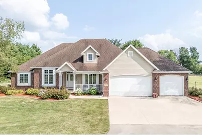 E8403 Church Road, New London, WI 54961 - Photo 2