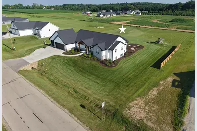 3765 Westpoint Road, Suamico, WI 54313 - Photo 24
