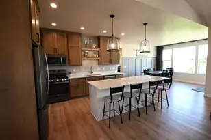 3765 Westpoint Rd, Suamico, WI 54313 - Photo 4