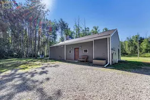 3841 Sampson Rd, Little Suamico, WI 54141 - Photo 22