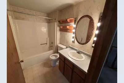 11990 Velp Avenue, Green Bay, WI 54313 - Photo 10