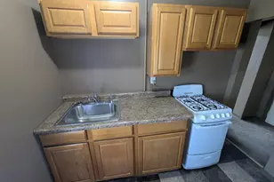 832 Frederick St, Oshkosh, WI 54901 - Photo 18