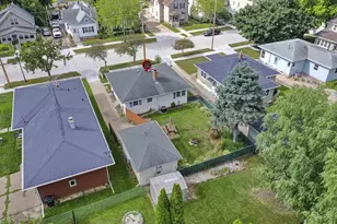 1342 Waugoo Ave, Oshkosh, WI 54901 - Photo 12