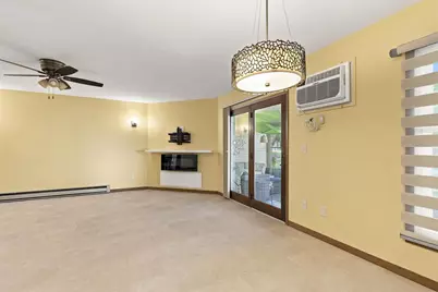 544 W Smith Avenue, Oshkosh, WI 54901 - Photo 6